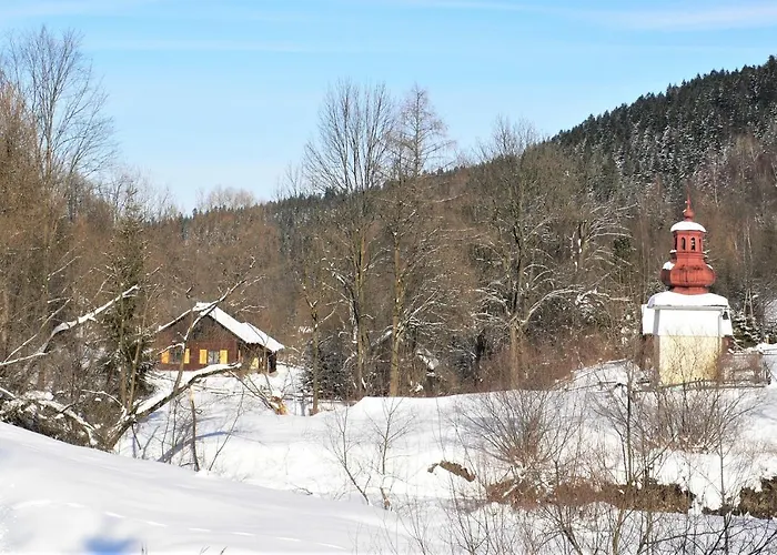 Dom W Uhryniu בית נופש Uhryn